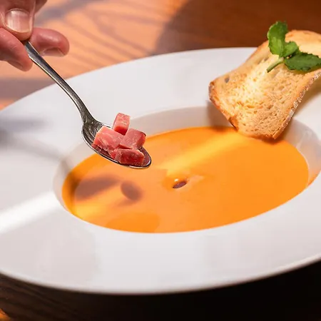 Forrester Essence Douro - By Unlock 4*