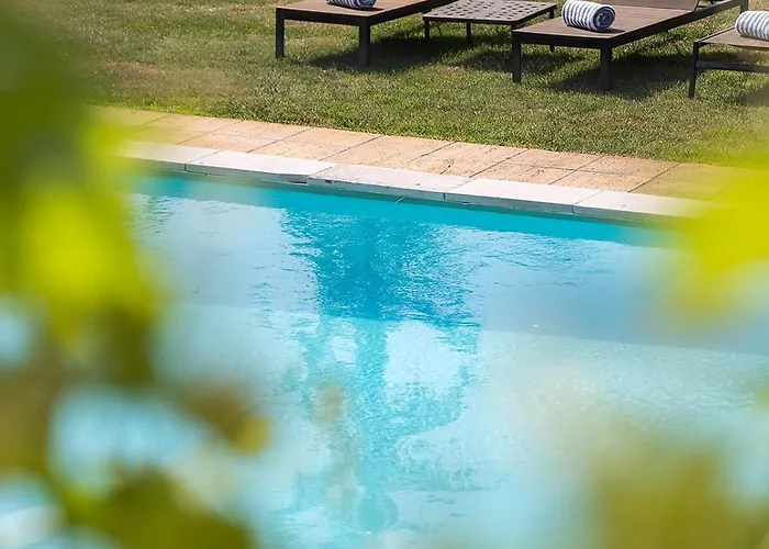 Forrester Essence Douro - By Unlock 4*