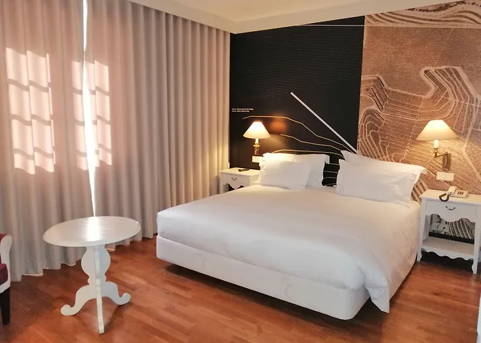 Forrester Essence Douro - By Unlock